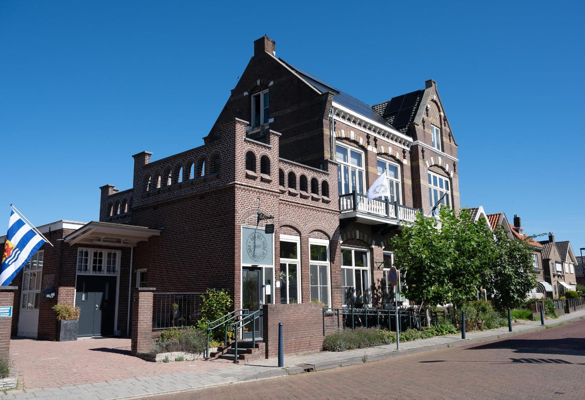 B&B Het Oude Postkantoor Yerseke Extérieur photo