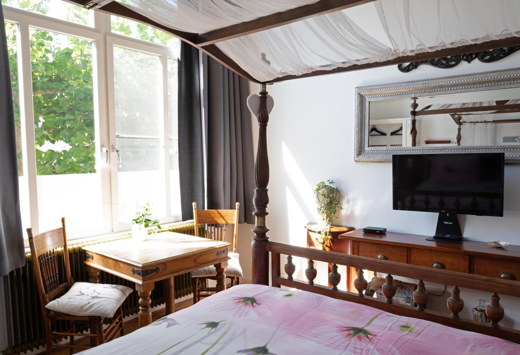 B&B Het Oude Postkantoor Yerseke Extérieur photo